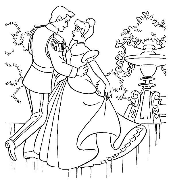 Der Prinz und Cinderella Tanzen