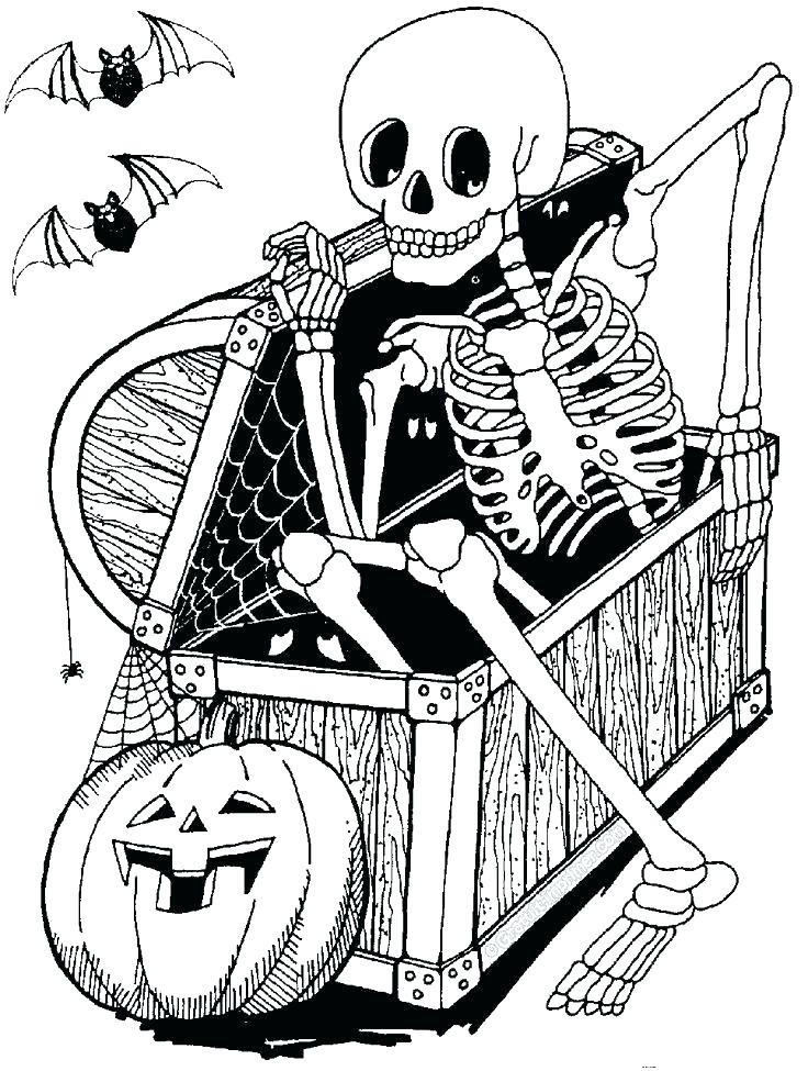Dibujos de Esqueleto Espeluznante En El Pecho para colorear