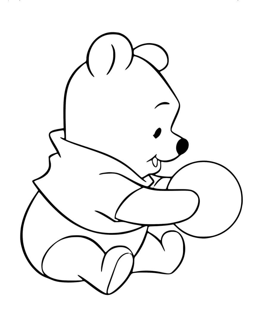 Desenhos de Bebê Ursinho Pooh com Bola para colorir