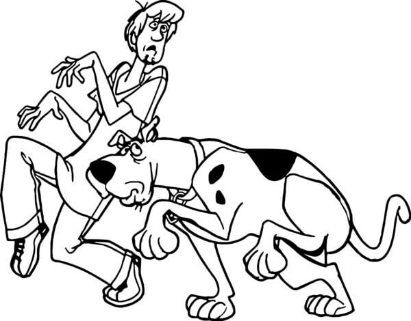 Desenhos de Salsicha e Scooby Fogem Deles para colorir