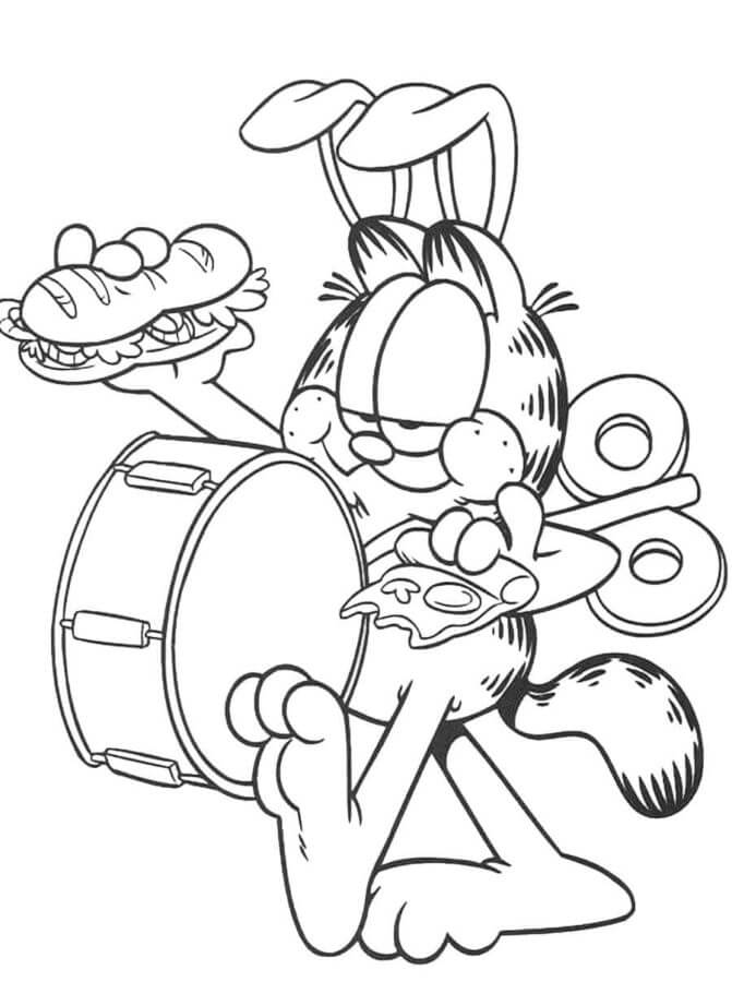 Garfield Plays The Drum